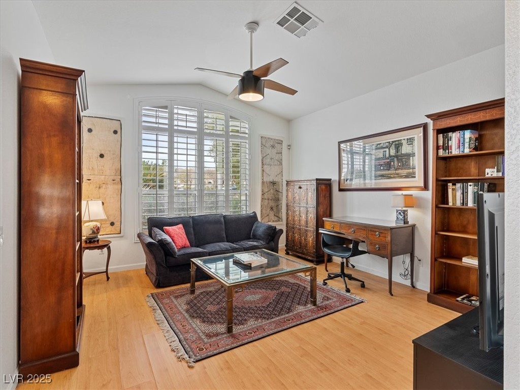 2008 Hobbyhorse Avenue Property Photo 7