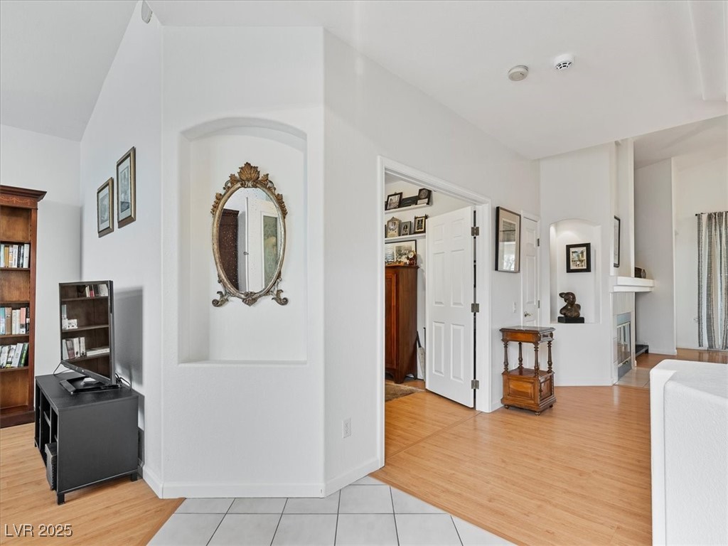 2008 Hobbyhorse Avenue Property Photo 10