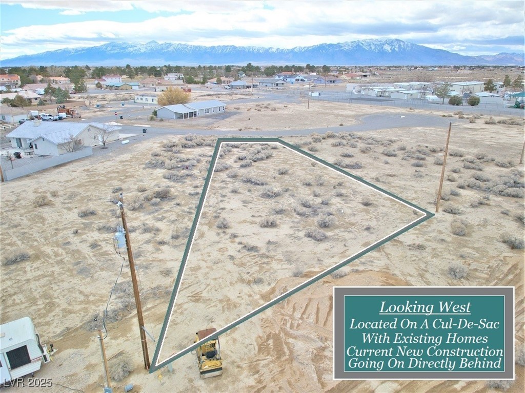 2560 Kearney Court Property Photo 4