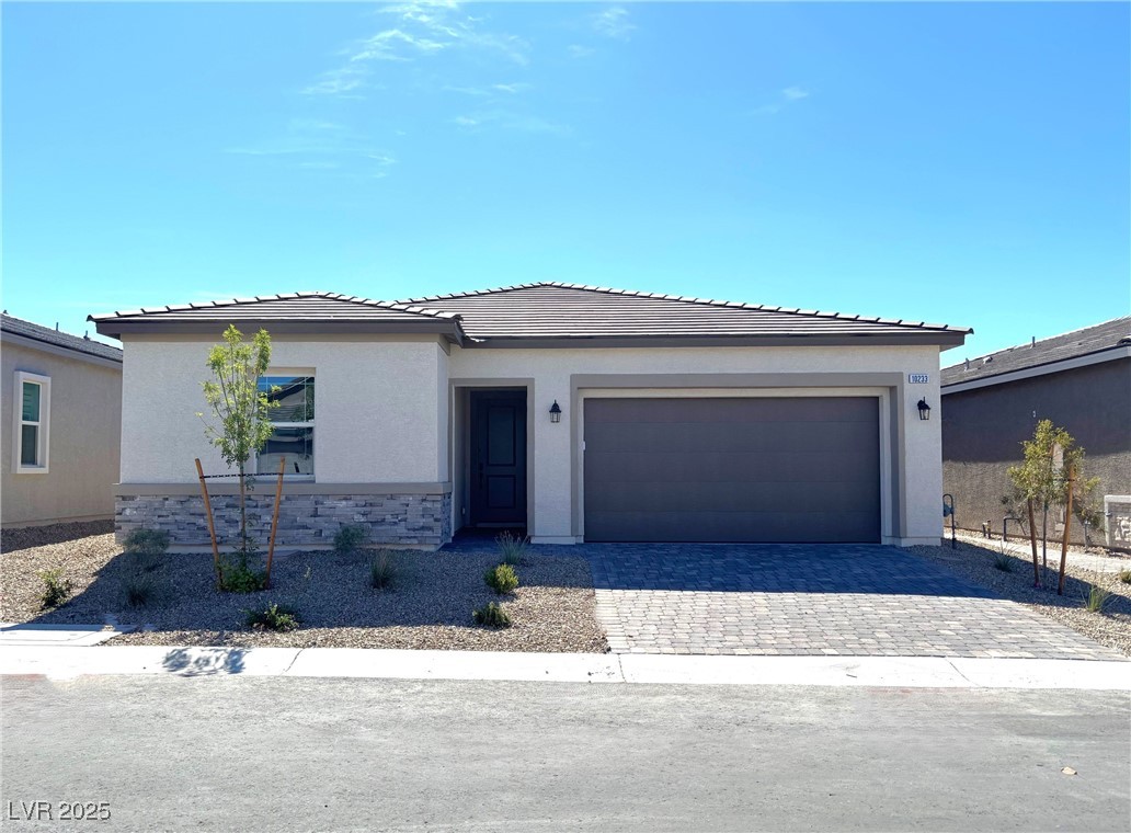 10233 Tumbaga Street Property Photo 1