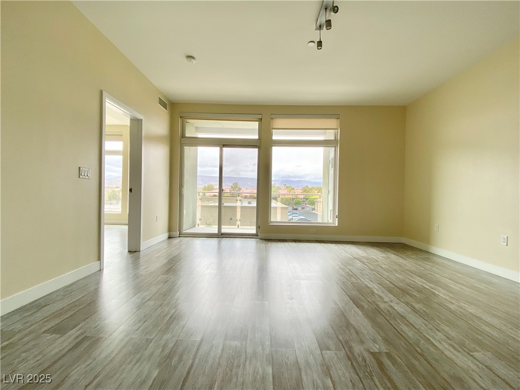 8925 West Flamingo Road 310 Property Photo 4