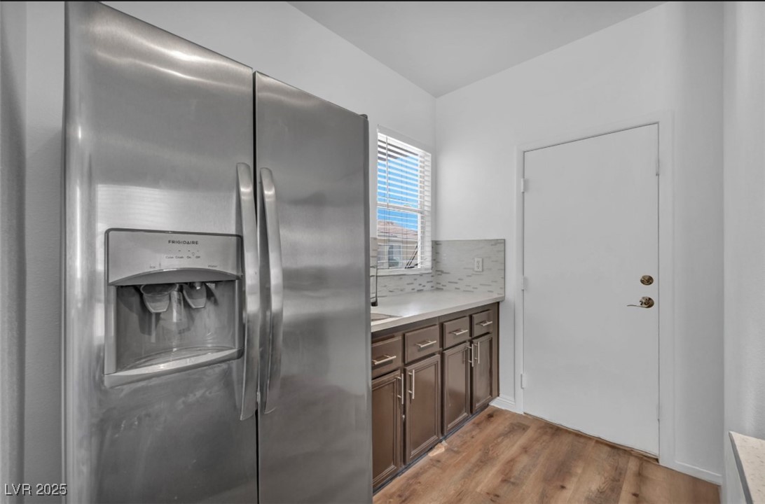 1463 Evening Song Avenue Property Photo 12