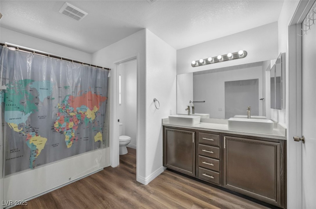 1463 Evening Song Avenue Property Photo 18