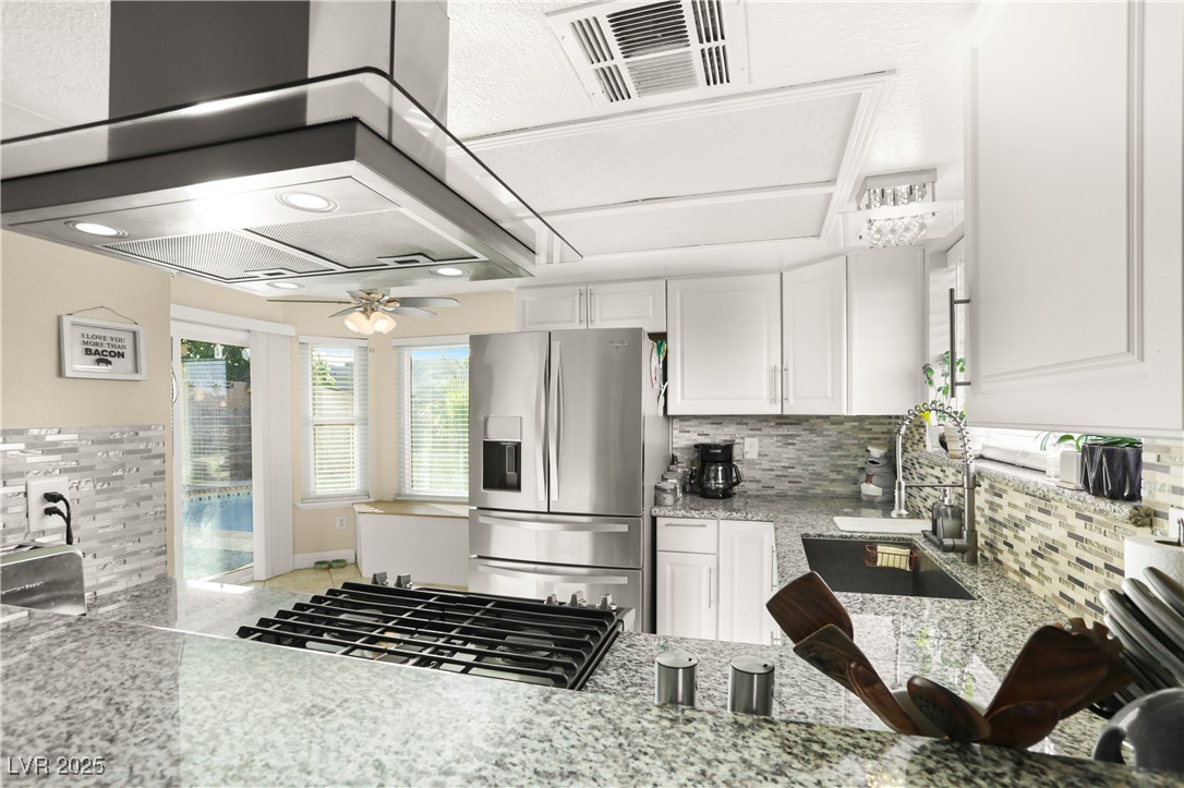 3258 Del Marino Street Property Photo 3