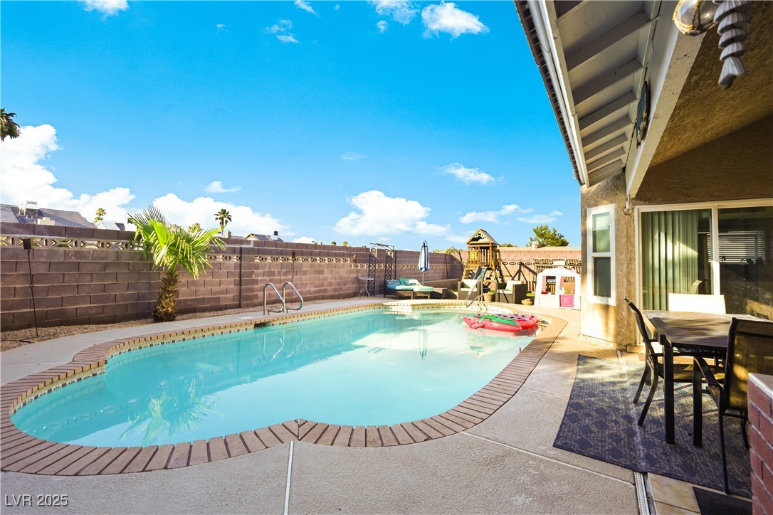 3258 Del Marino Street Property Photo 17