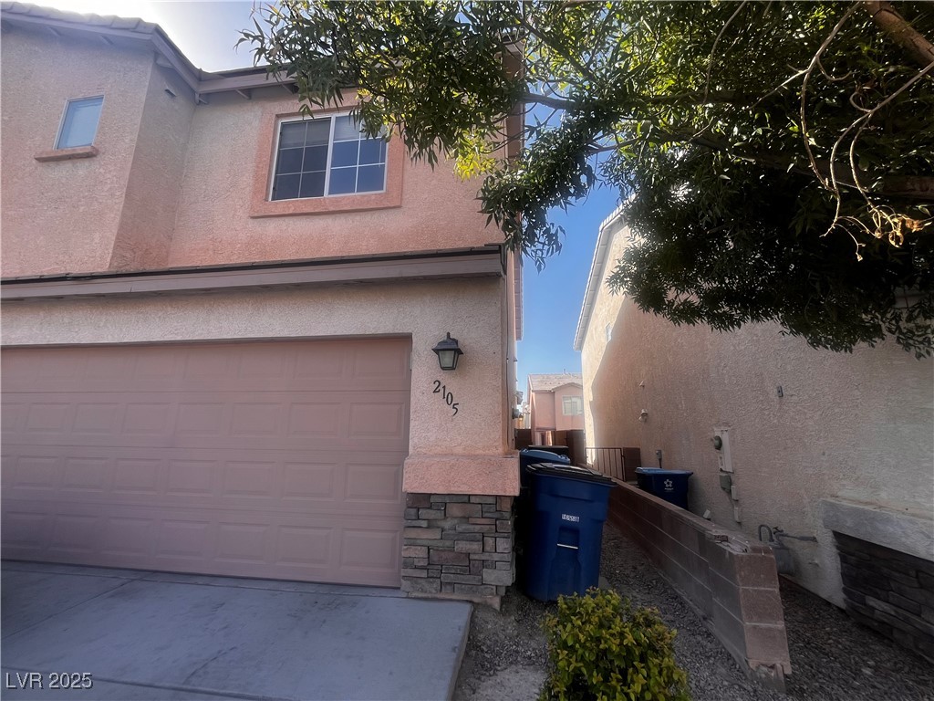 2105 William Holden Court Property Photo