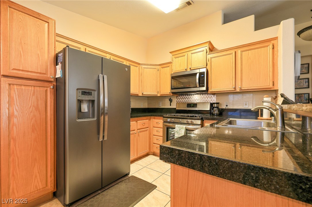 2110 Los Feliz Street 2064 Property Photo 1