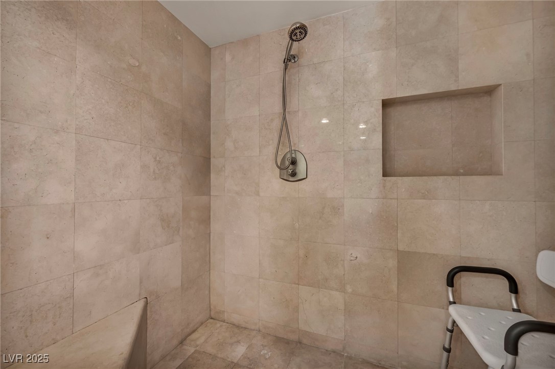 2777 Paradise Road 301 Property Photo 40