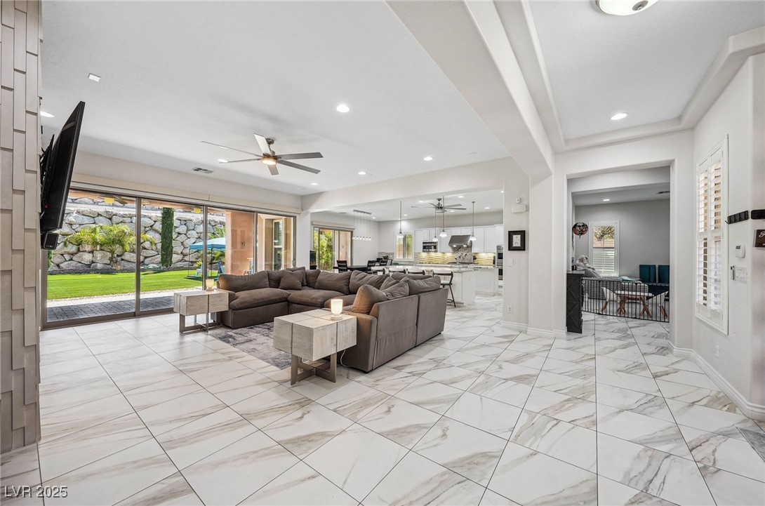 47 Grand Masters Drive Property Photo 7