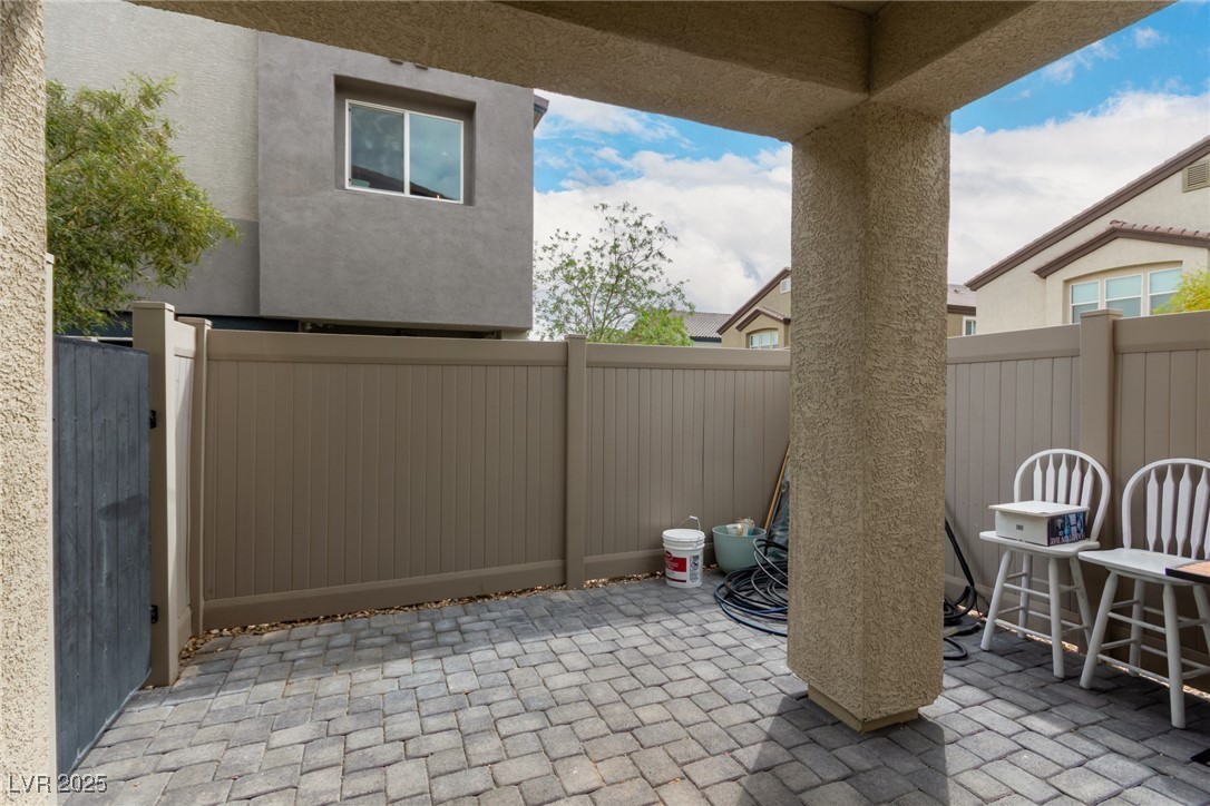 7457 Onyx Star Street Property Photo 25