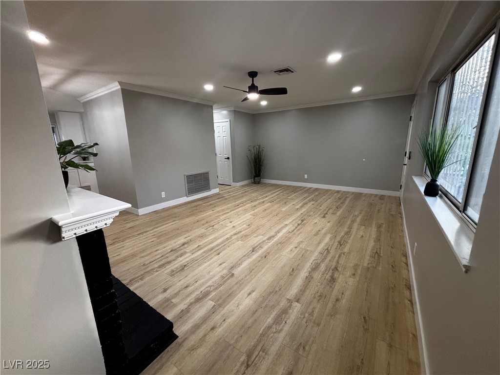 150 Greenbriar Townhouse Way Property Photo 5