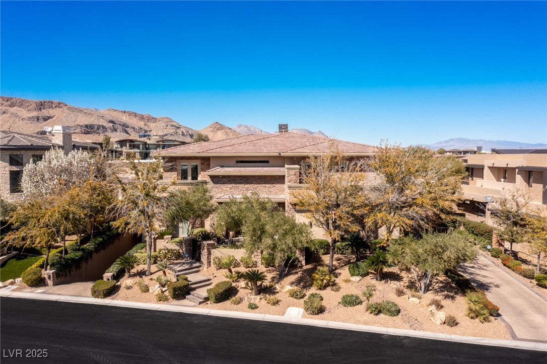 30 Meadowhawk Lane Property Photo