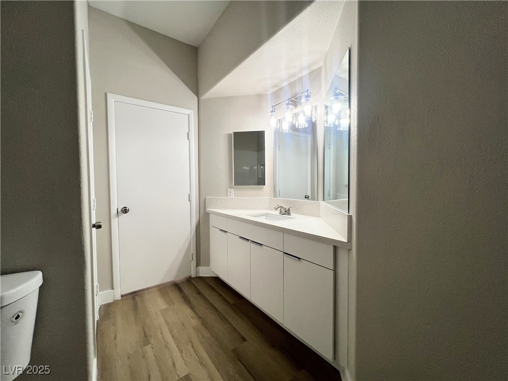 5263 Shasta Lake Way Property Photo 15