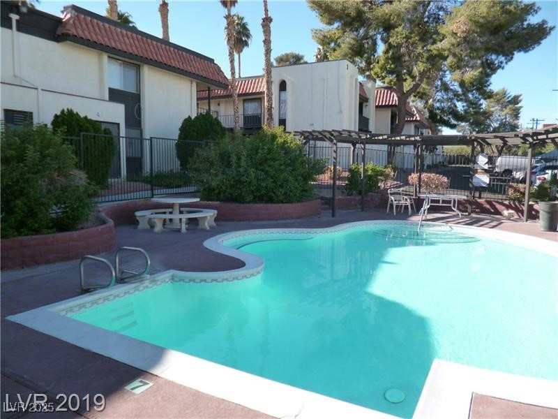 1440 Vegas Valley Drive 7 Property Photo