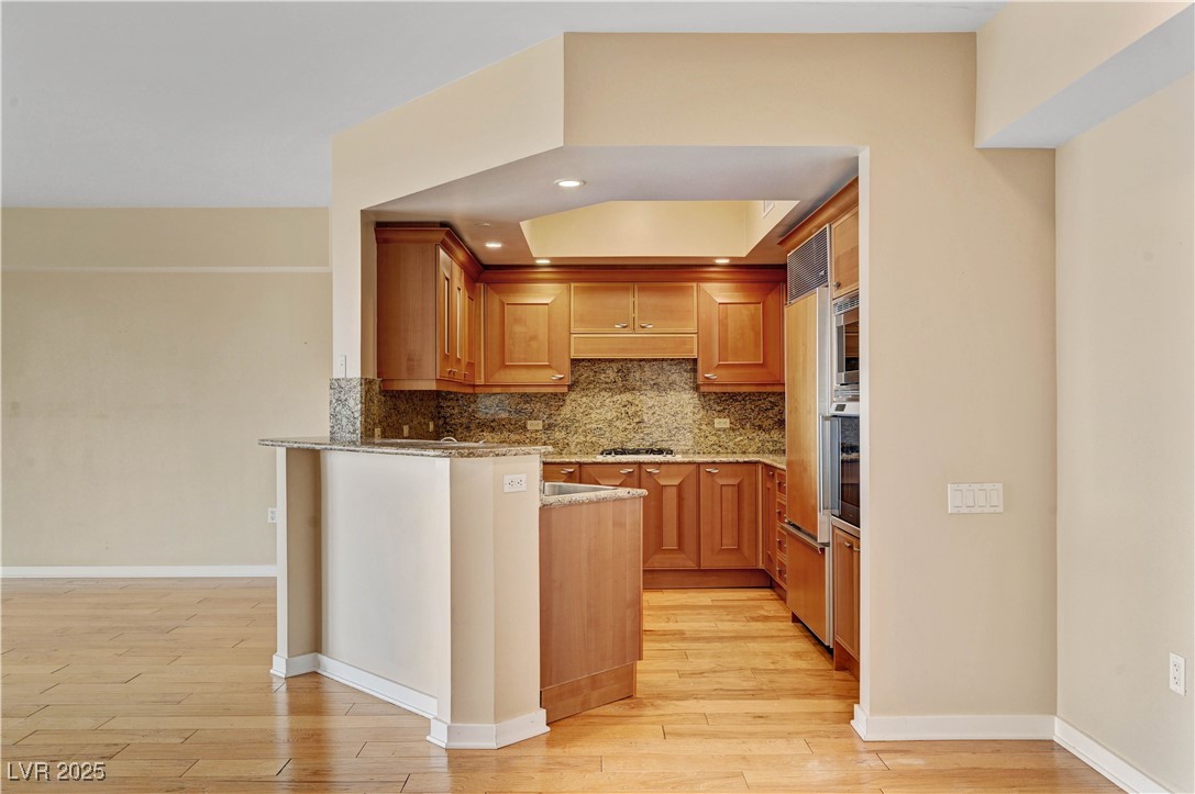 2777 Paradise Road 607 Property Photo 11