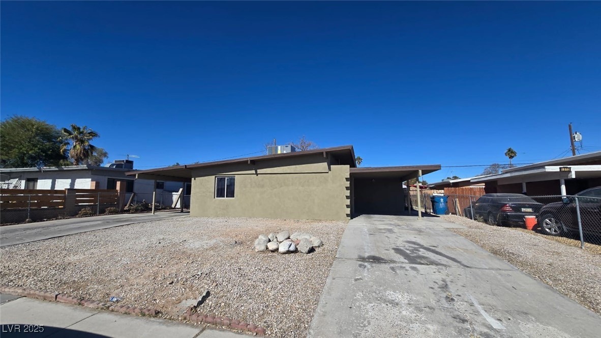 1309 Exley Avenue Property Photo 2