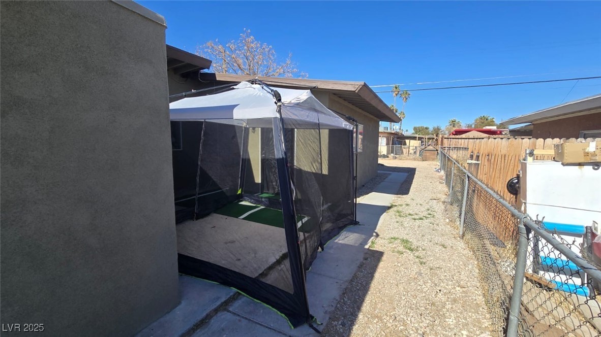 1309 Exley Avenue Property Photo 3
