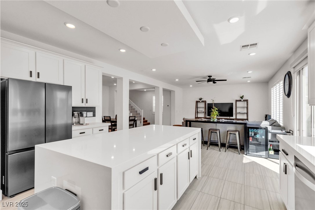 10122 Mystic Falls Drive Property Photo 14