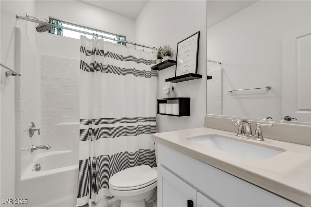 10122 Mystic Falls Drive Property Photo 17