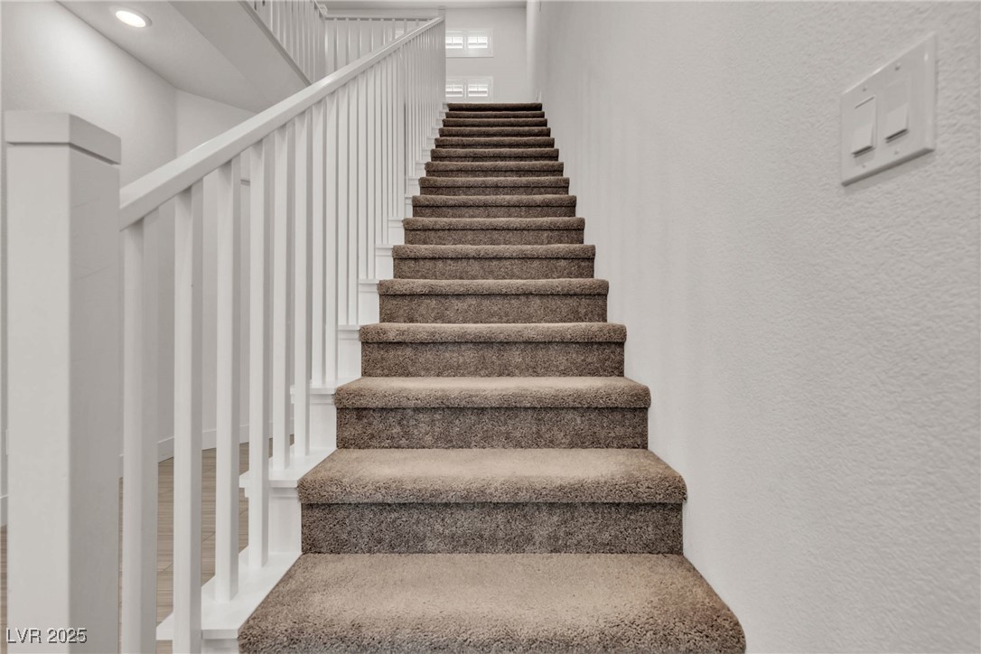 10122 Mystic Falls Drive Property Photo 20