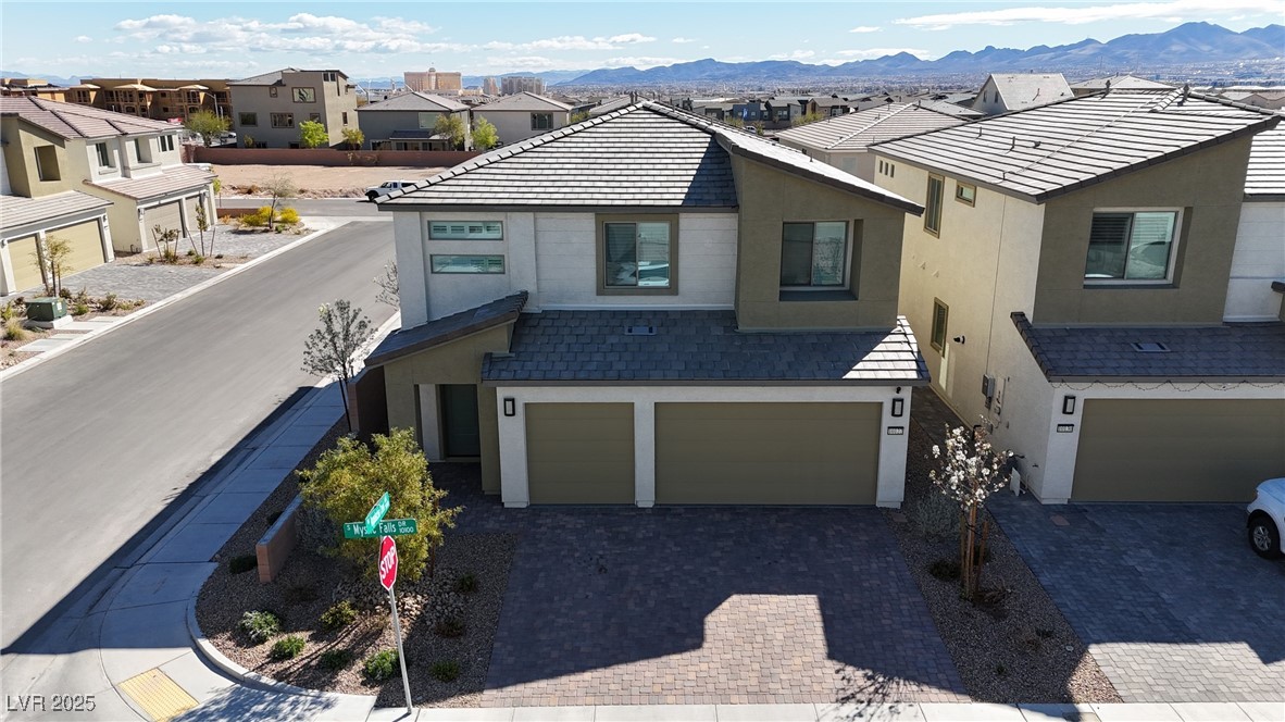 10122 Mystic Falls Drive Property Photo 46