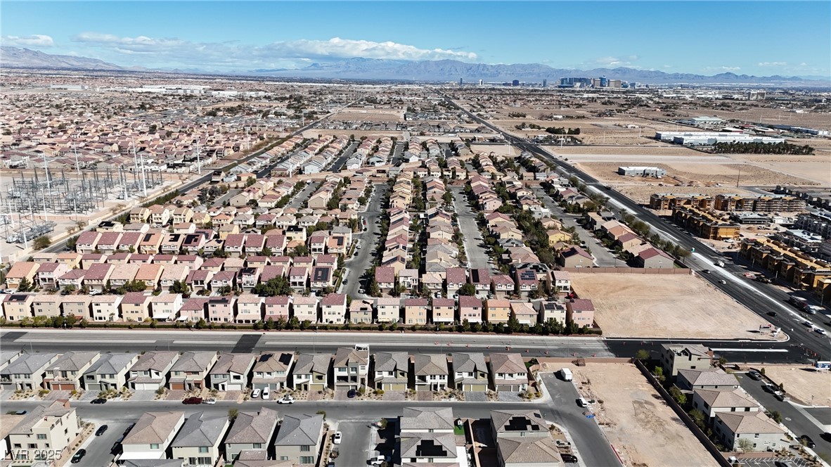 10122 Mystic Falls Drive Property Photo 49