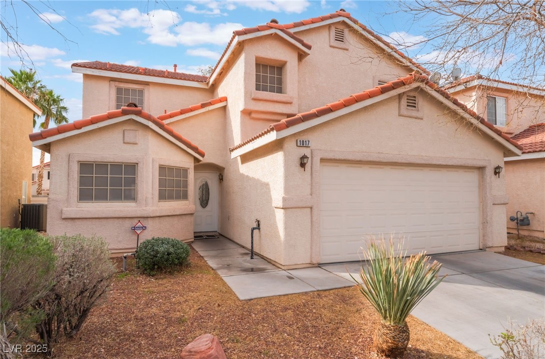 1017 Cliffbrook Hedge Avenue Property Photo