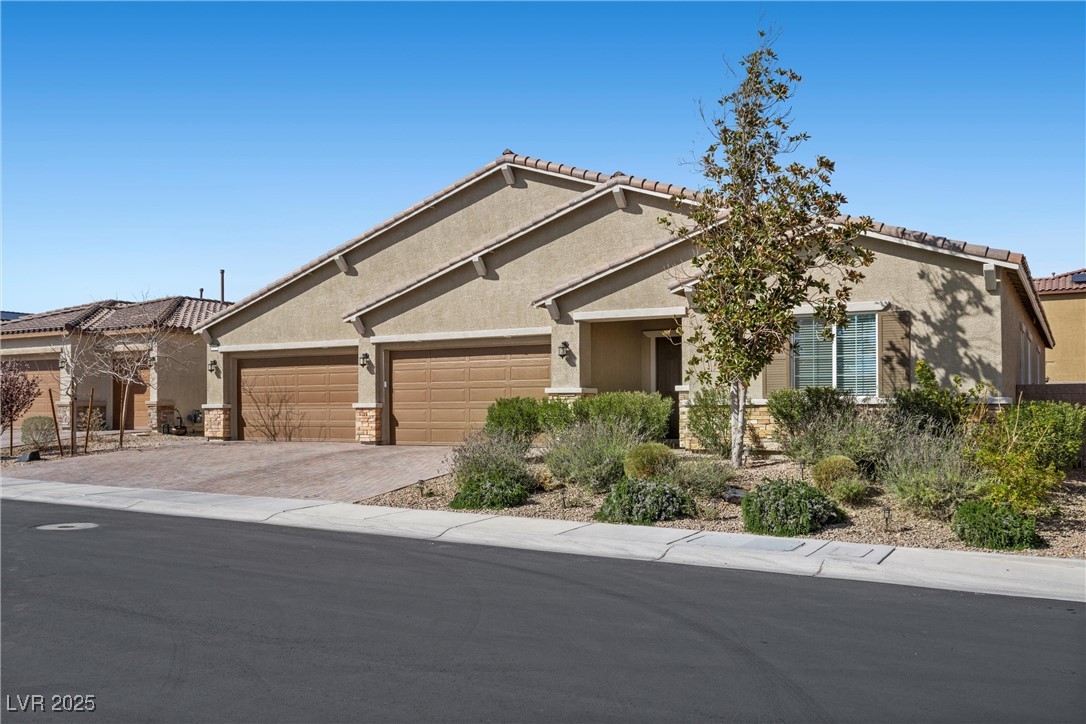 4310 Lailah Skye Avenue Property Photo