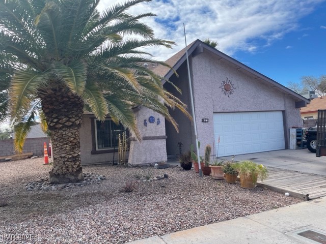637 Del Prado Drive Property Photo