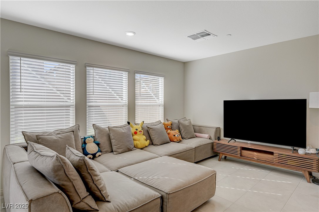 5691 Tinar Street Property Photo 18