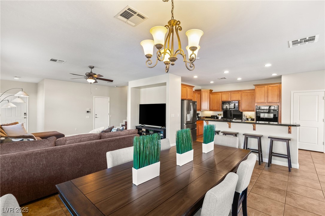 10133 Longoria Street Property Photo 9