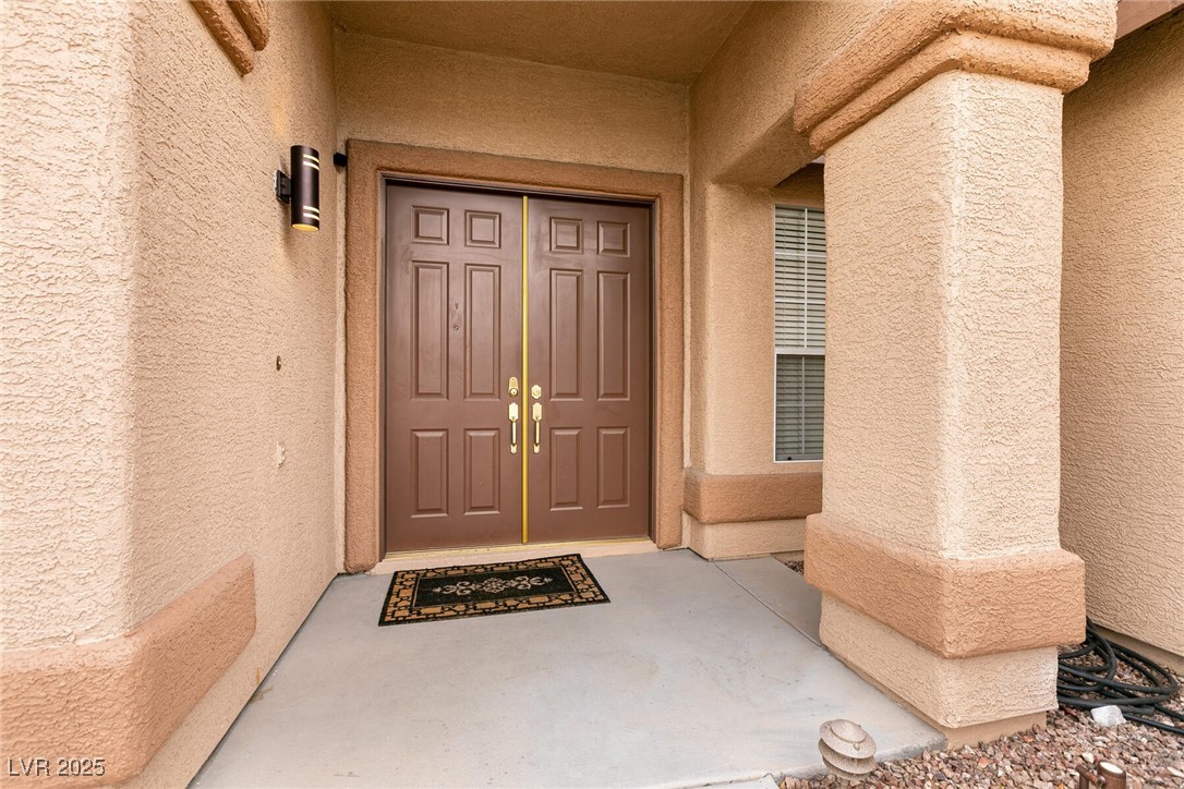1313 Gallery Oaks Drive Property Photo 2