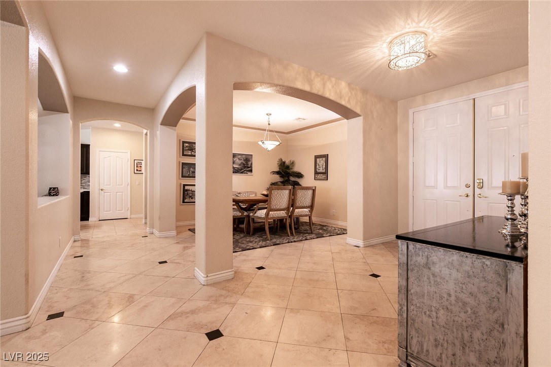 1313 Gallery Oaks Drive Property Photo 4