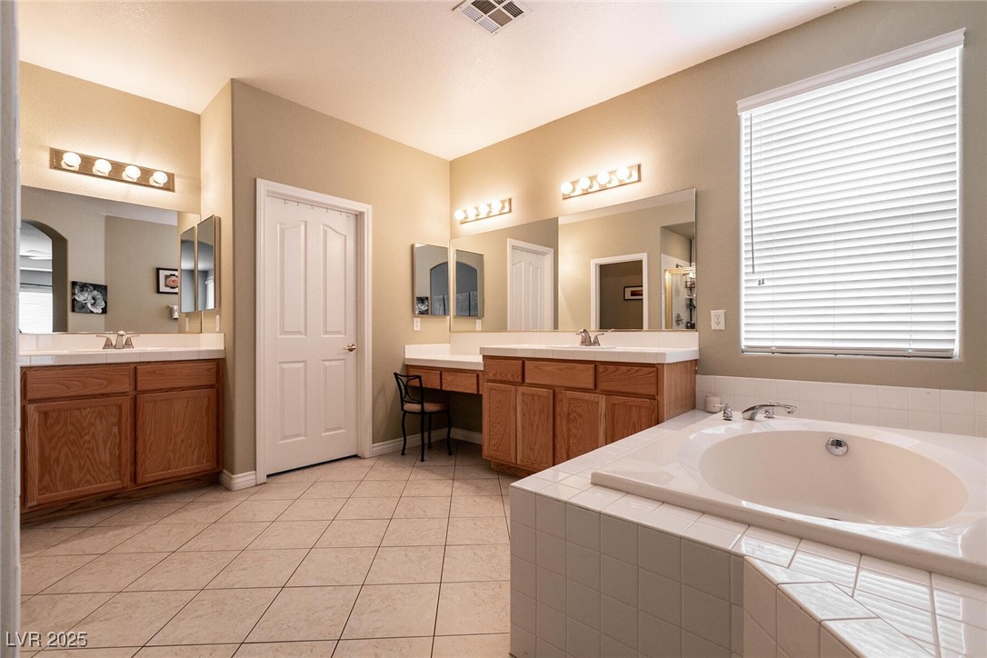 1313 Gallery Oaks Drive Property Photo 19