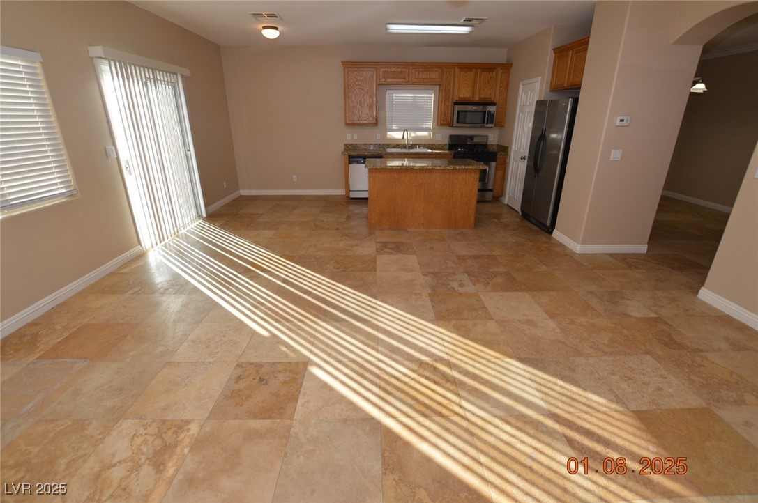 41 Rosa Rosales Court Property Photo 9