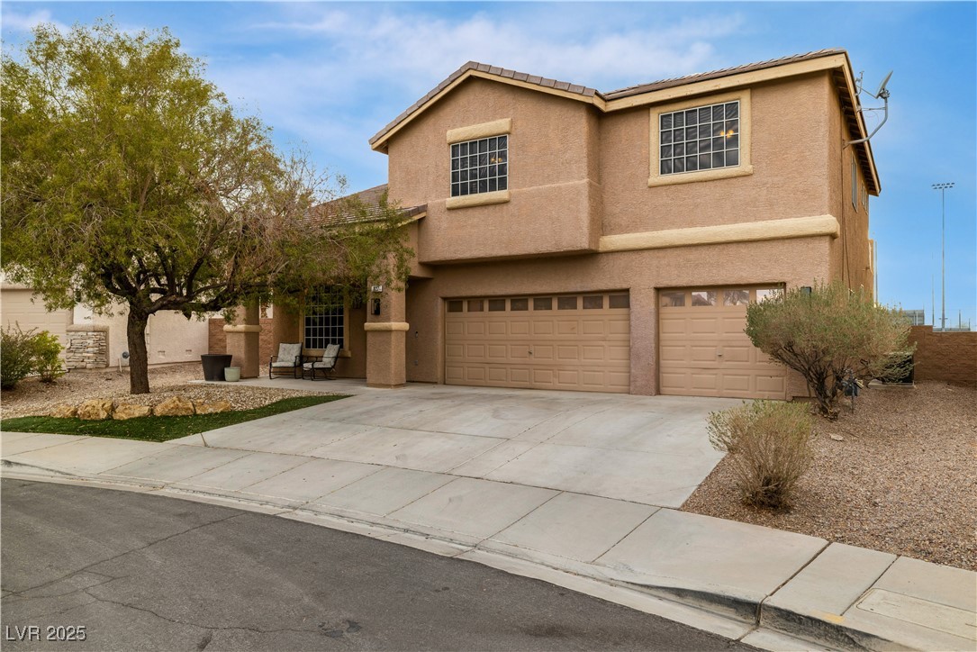 827 Happy Sparrow Avenue Property Photo