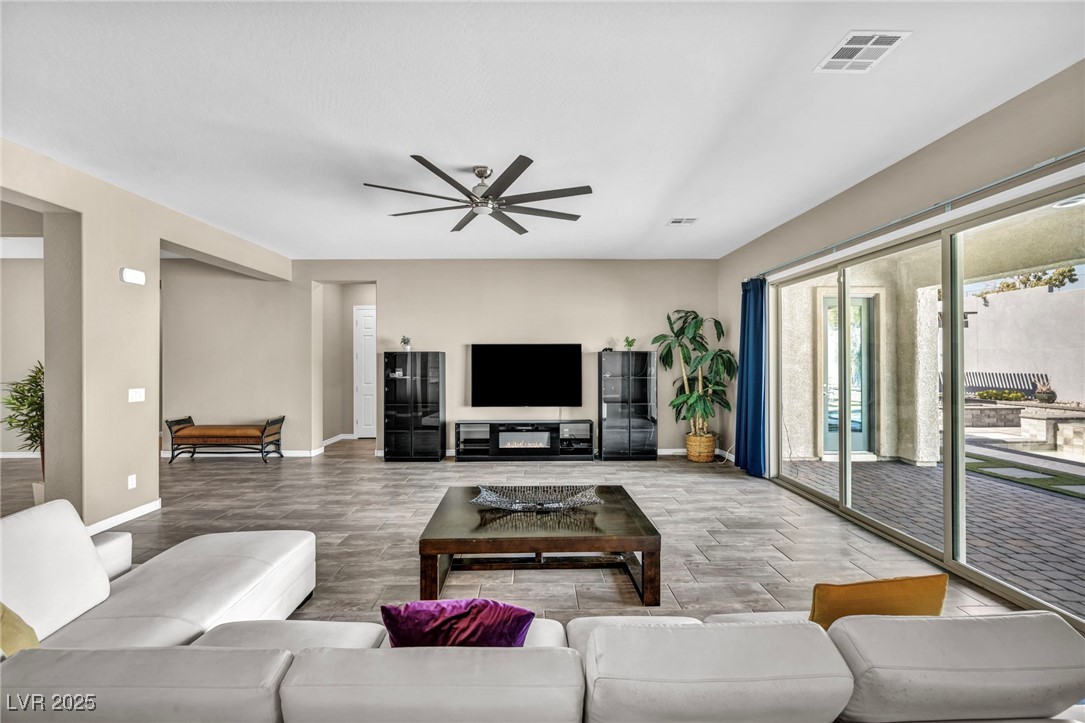 10062 Mountain Foothills Avenue Property Photo 64