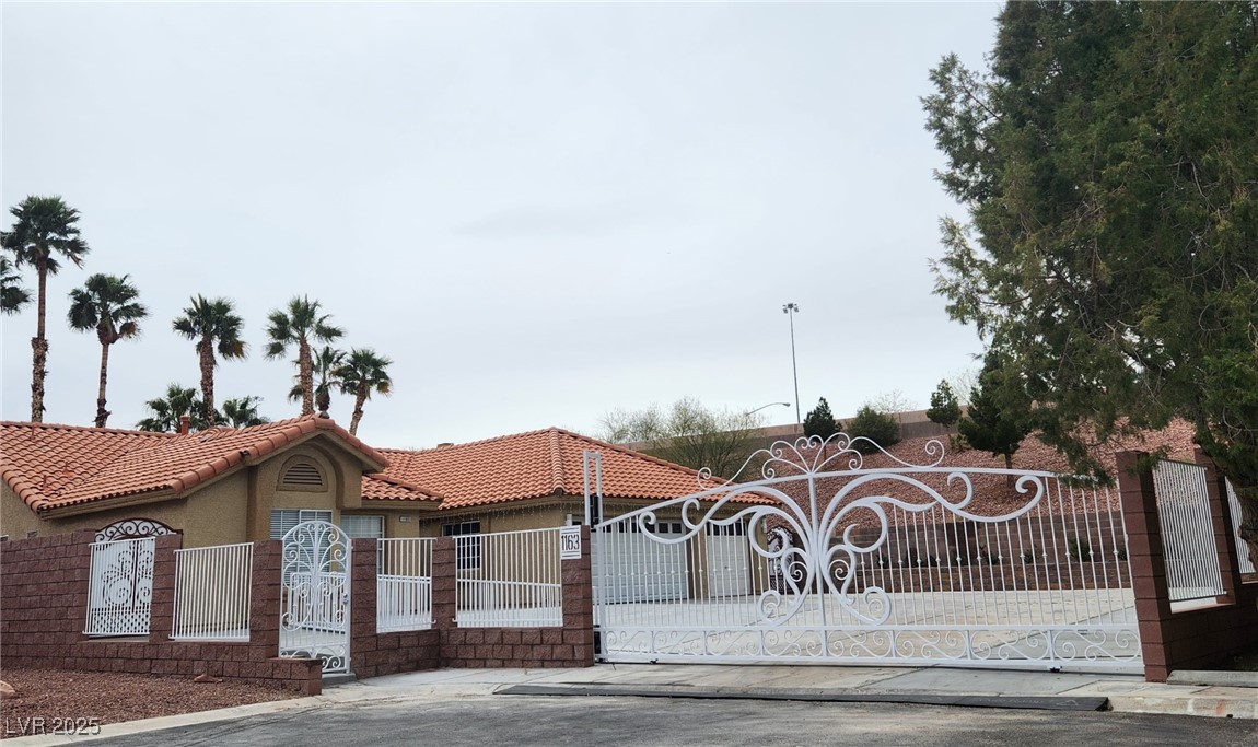 1163 Spanish Armada Road Property Photo