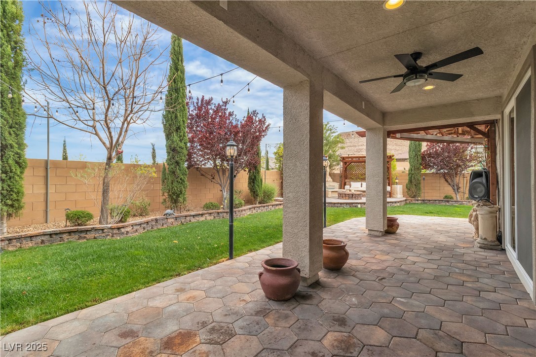 10988 Wonder Hills Street Property Photo 59
