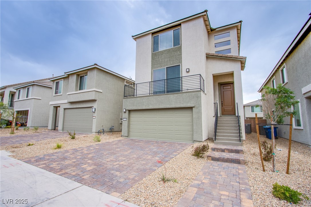 5748 Avondale Rise Way Property Photo 2