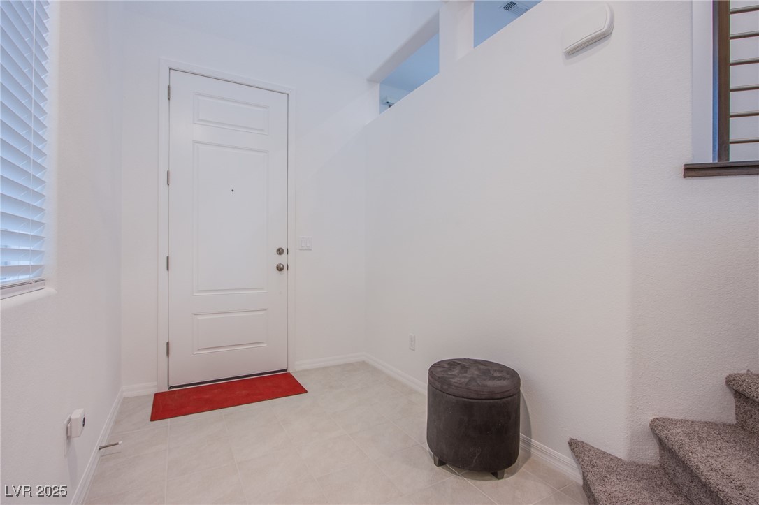 5748 Avondale Rise Way Property Photo 15