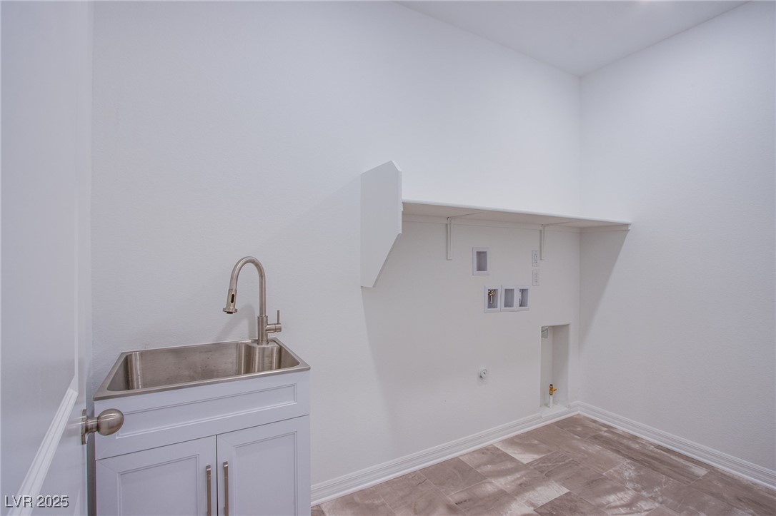 5748 Avondale Rise Way Property Photo 28