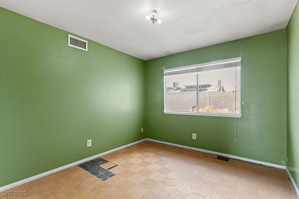 4155 Comb Circle Property Photo 12