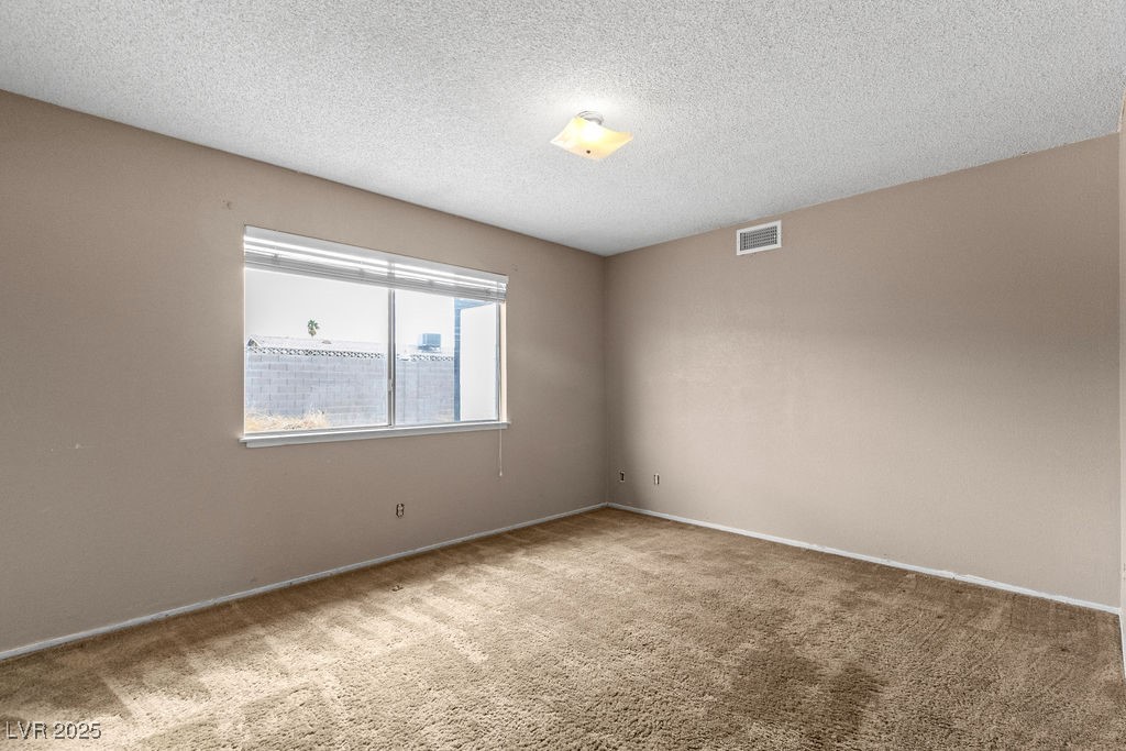 4155 Comb Circle Property Photo 20