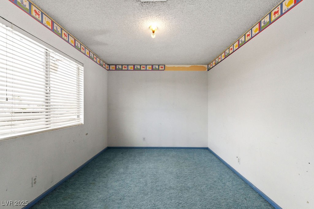 4155 Comb Circle Property Photo 39