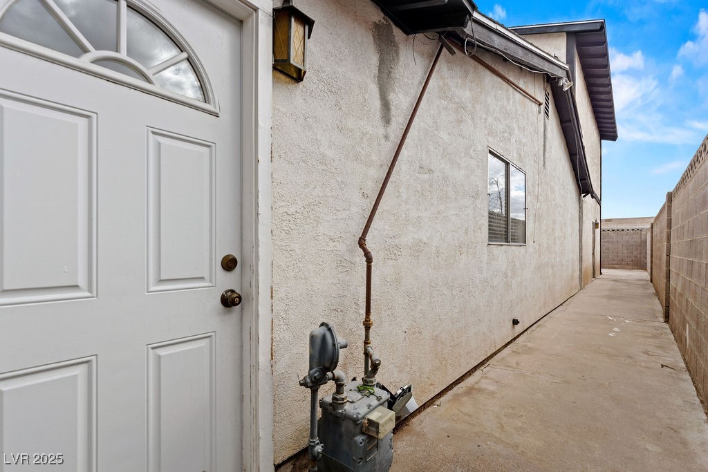 4155 Comb Circle Property Photo 44