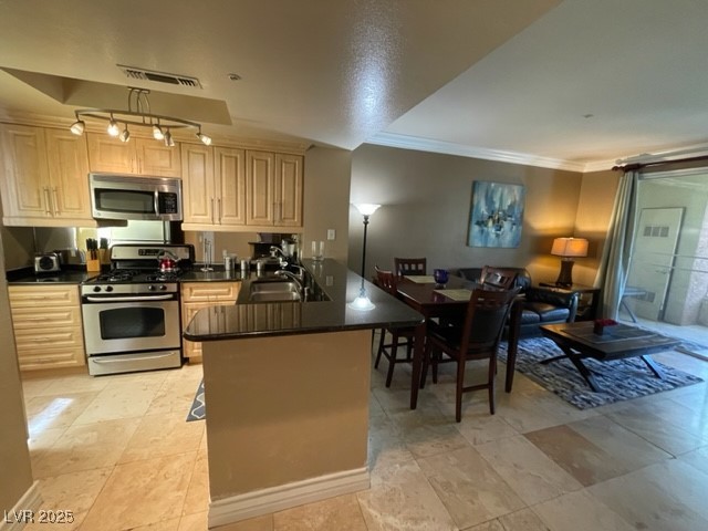 220 Flamingo Road 210 Property Photo