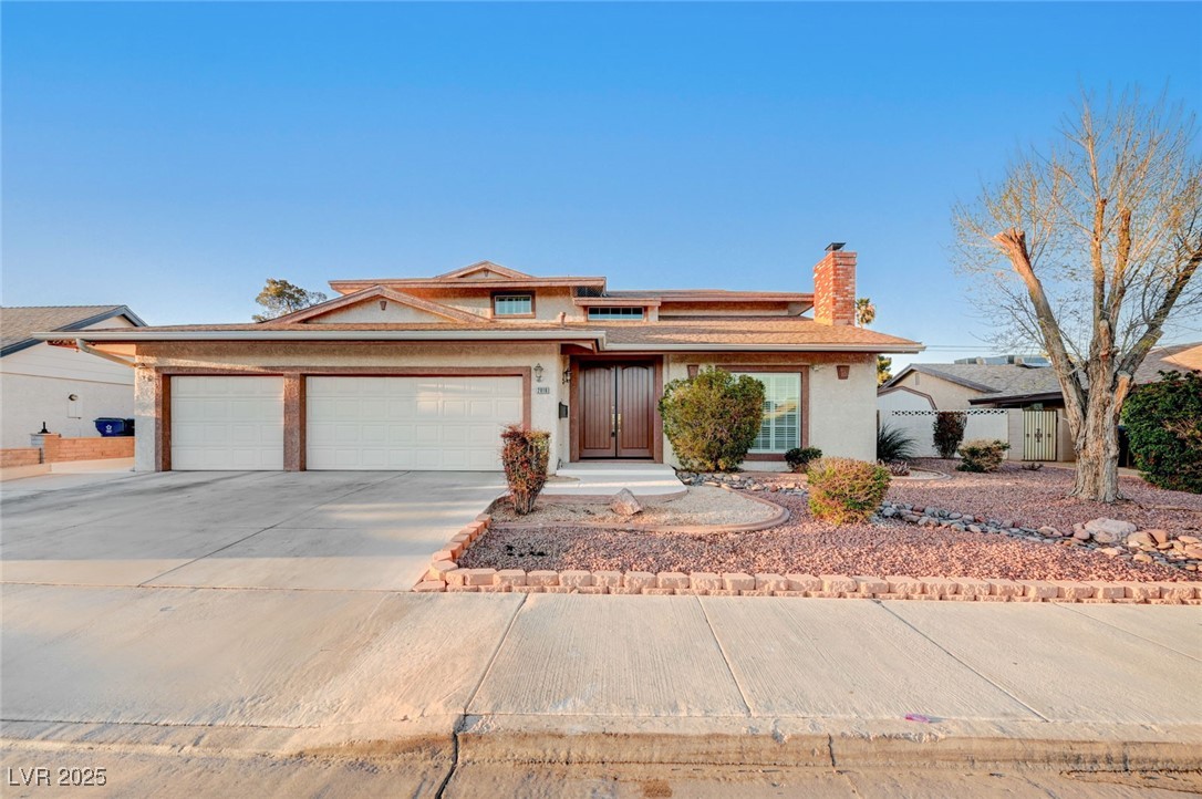 2916 West Oakey Boulevard Property Photo