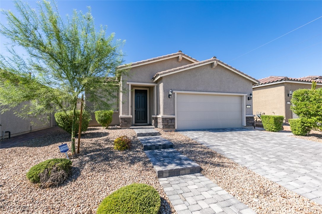 221 Mountain Cedar Court Property Photo 1
