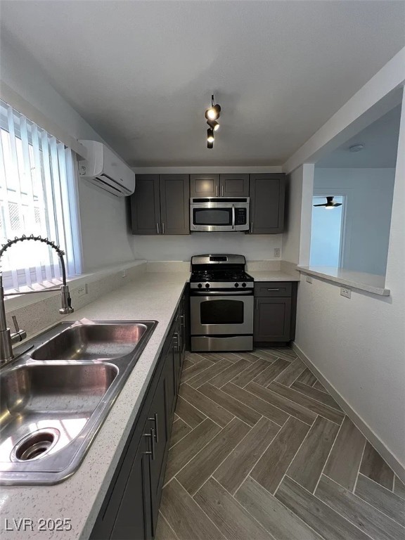 309 West Cincinnati Avenue 18 Property Photo 6
